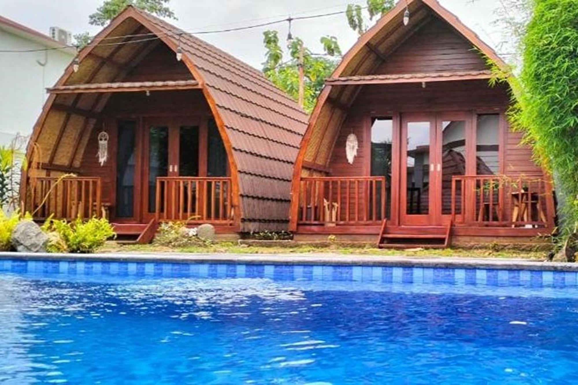 Pavilla Labuan Bajo Exterior photo